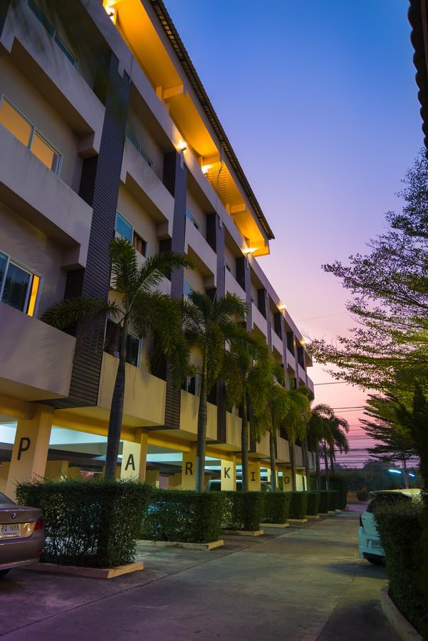 The Square Rayong Hotell Eksteriør bilde